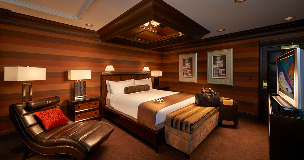 Bedroom of Spa Suite
