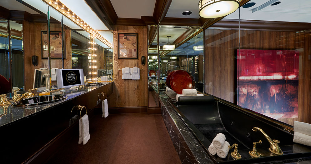 Spa Suite Bathroom