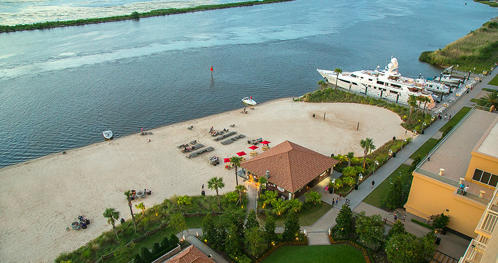 Lake View Deluxe Double Room 3